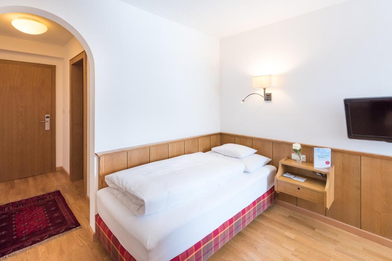 Hotel Walserberg Warth  Extérieur photo